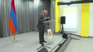 Пашинян на открытии образовательного комплекса имени Акоба Коджояна в Ереване призвал к непрерывному обучению